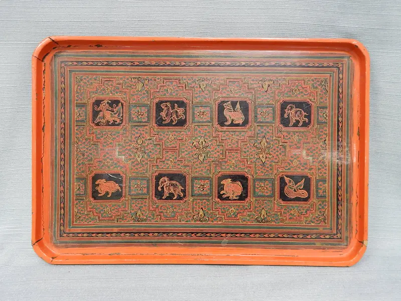 19Th-Century Burmese Lacquered Serving Tray – Traditional Craftsmanship 1