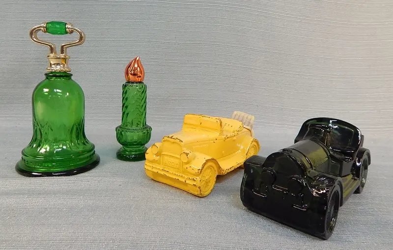 Collectible Avon Perfume Bottles – Vintage Set Of 4 1