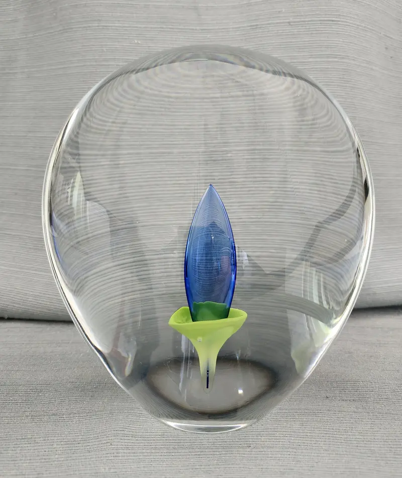Handcrafted 8-Inch Beranek Art Glass Sculpture 1