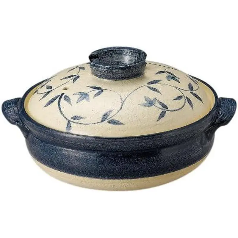 Large Banko Ware Donabe – Karakusa Pattern, 4–5 Person Clay Cooking Pot 1